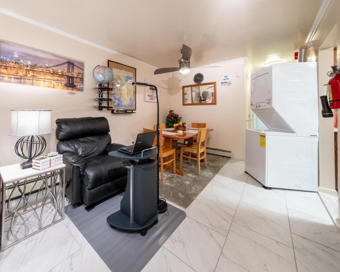 Two-Bedroom Serviced Apartment: High-Speed Wi-Fi & Bi-Monthly Housekeeping New York Exterior photo